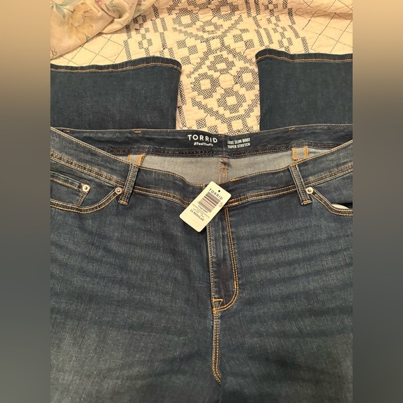 Torrid luxe slim bootcut NWT 24 - Picture 5 of 7